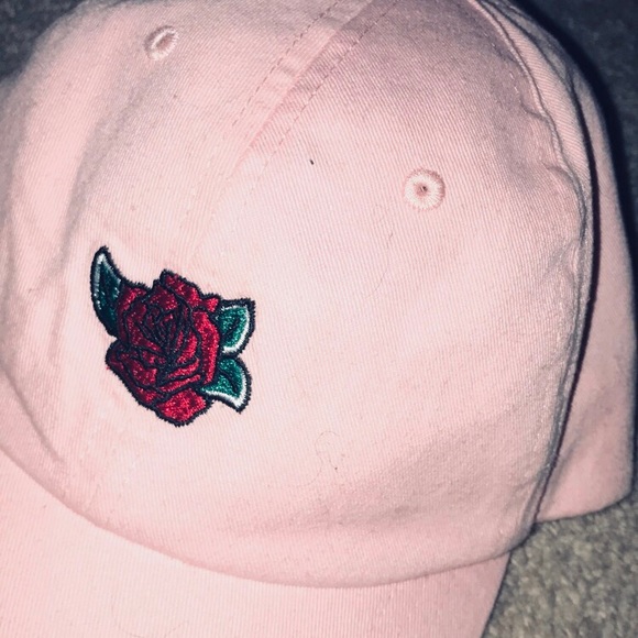 Pink Cap with Embroidered Roses - Picture 2 of 3